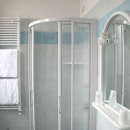 Du Parc 2* Lake Maggiore