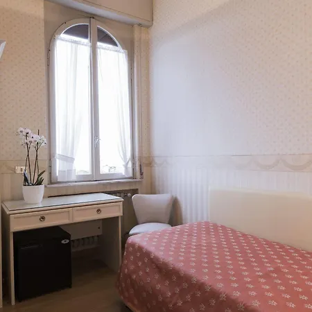 Du Parc Szálloda 2*